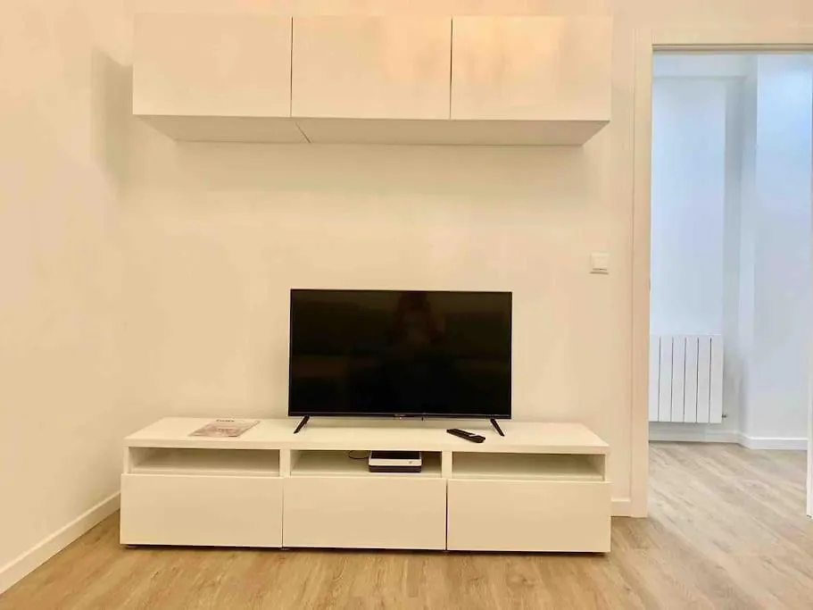 Alhondiga Flat By Next Stop Bilbao